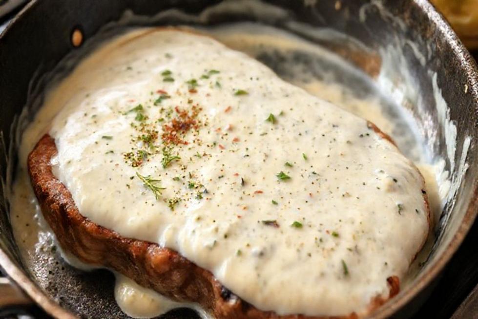 Preparando o Molho Gorgonzola Perfeito